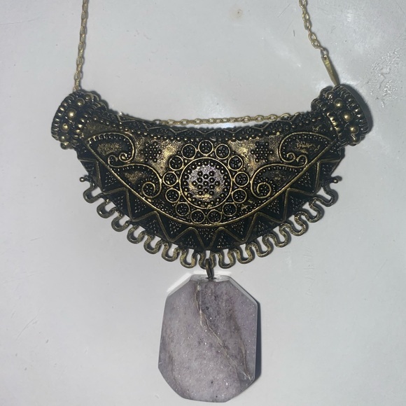 Ornate Necklace with Hanging Quartz - Picture 4 of 13